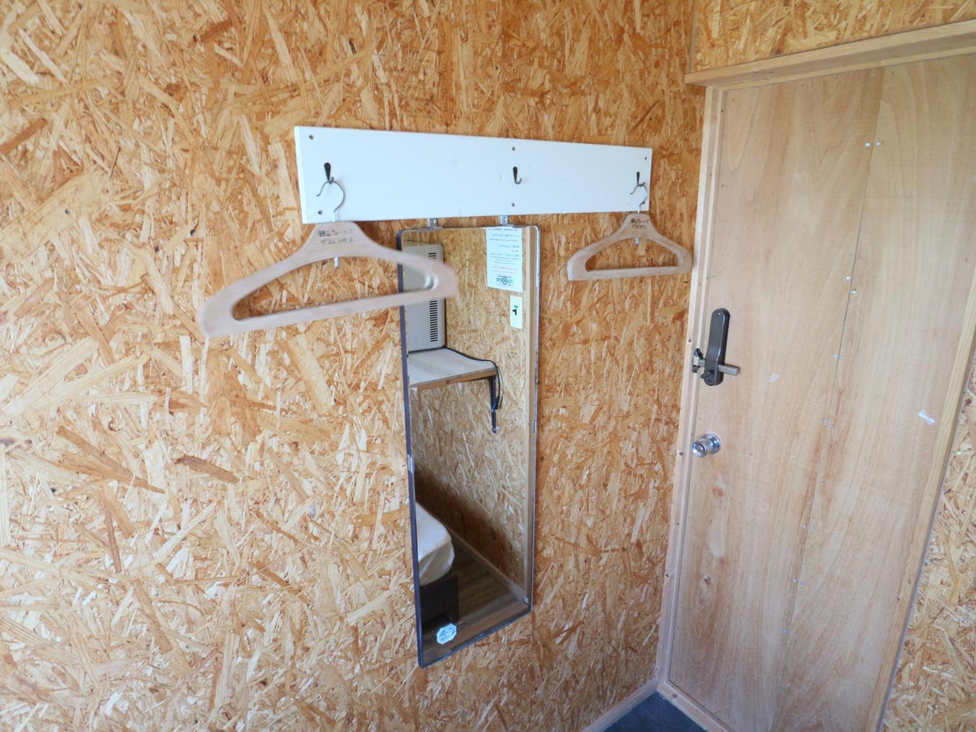 Tateyama Wheels Guest House Room photo